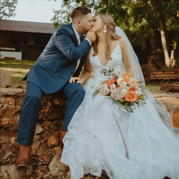 Anthropologie Wedding Dress - Picture 4 of 7